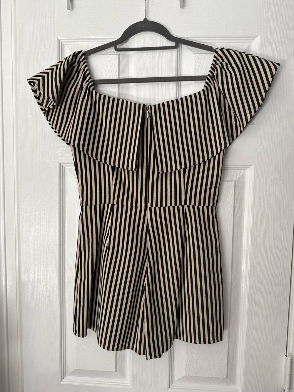 Mini Romper - Picture 2 of 3